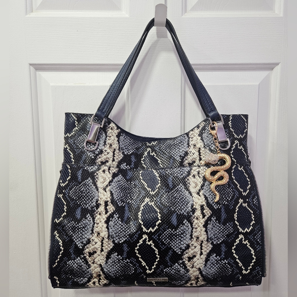 Vince Camuto Emily Snakeskin Tote - Like NEW - Picture 3 of 9